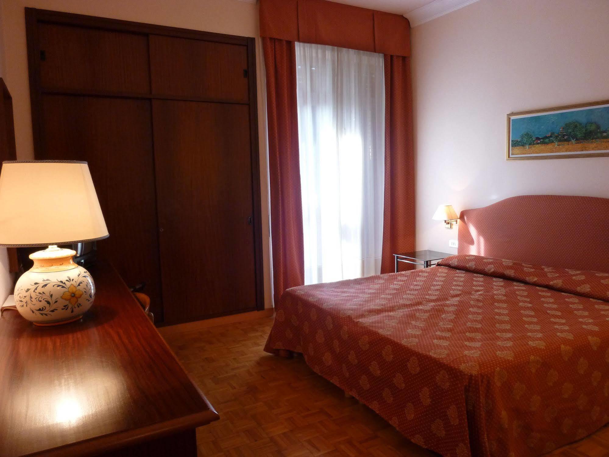 Hotel Torretta Montecatini Terme Ngoại thất bức ảnh